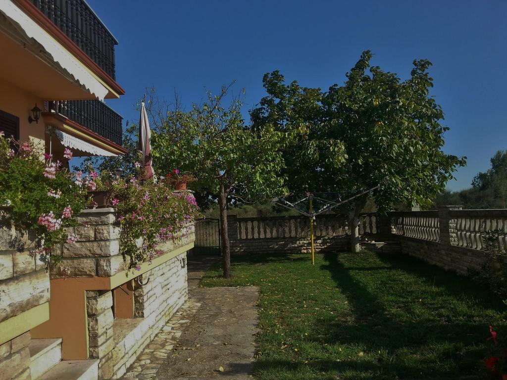 Apartments Santa Barbara 비오그라드나모루 외부 사진